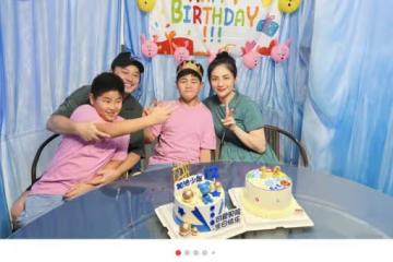 胡可曬全家福為12歲安吉慶生,小魚兒比沙溢魁梧,兄弟顏值惹爭議