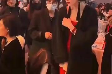 熱巴盛裝出席前呼後擁,宋茜看不下去猛翻白眼