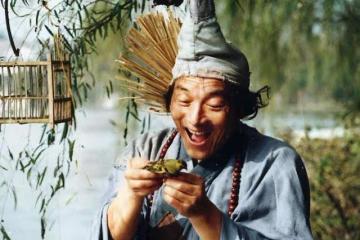 游本昌:52歲演完濟公後出家,變賣家產拍電影,我的苦衷無人能懂