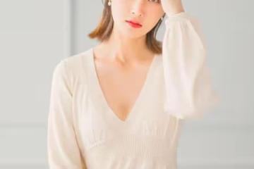 全身沒有一絲多餘的肉,號稱骨感型美女林鵬