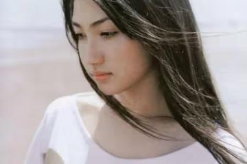 歷經喪子之痛後7年,她終於重返娛樂圈