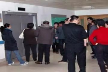 時間久了「親情就淡了」!人到中年才明白「兄弟不共財」姐妹少往來