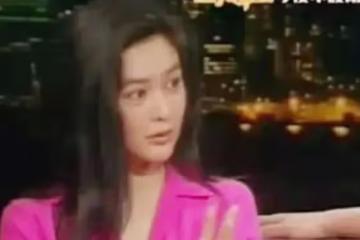 27歲關之琳做客訪談,黃霑語出驚人:「你情願做人家的情婦嗎?」