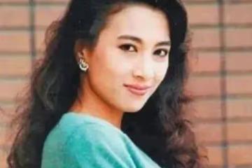 26歲嫁入豪門，五年連生4胎，熬死花心丈夫後，獨攬70億遺產