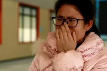 老人死前沒遺囑，女婿竟把房產送給鄉下保姆，只因保姆拿出結婚證