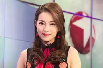 她是東方衛視名嘴,離婚後給兒子當媽又當爹,如今兒子是她的驕傲