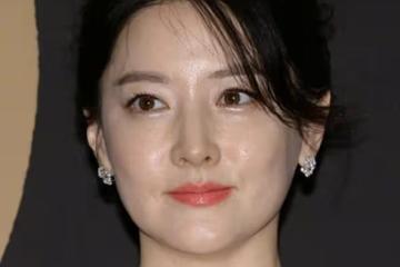 韓國演員李英愛公開支持烏克蘭,並為其捐款,對此你怎麼看呢
