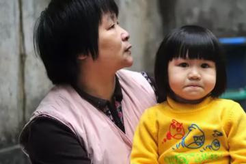 59歲婆婆寫給兒媳的一封信：你辭職自己帶孩子吧，我不給你們帶了