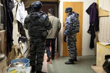 跟婆婆鬧翻，婆婆過生日老公給五千，聽到番對話後，蒙住