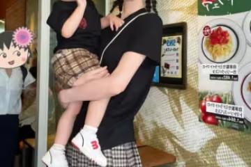 奚夢瑤罕曬女兒正臉，1歲妹妹八字眉搶鏡，被指是「女版何猷君」