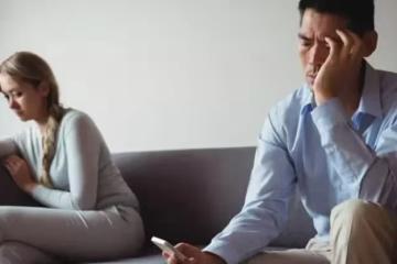 「兒媳,小姑才6歲,以後就歸你養吧」「婆婆,給你的情夫養吧」