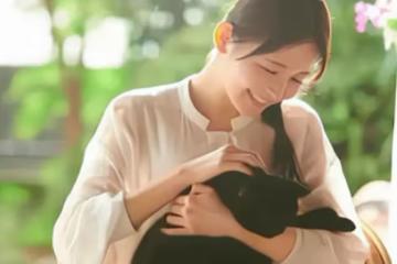 「祝你幸福」新娘婚禮吻別前男友,新郎摘下婚戒:該告別的是我