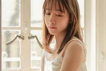 同居的老男人給她留下了啥