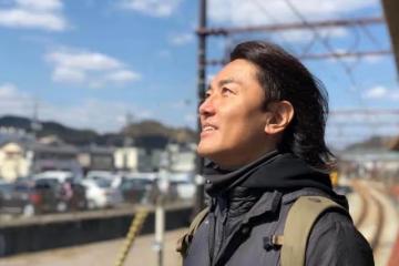期待!54歲鄭伊健秘密抵台開工,接拍懸疑推理劇,預計逗留三個月