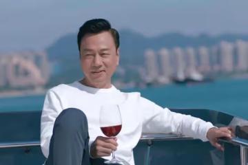 佩服！57歲TVB三屆視帝為新劇激減20磅，苦練一身肌肉上陣打擂台