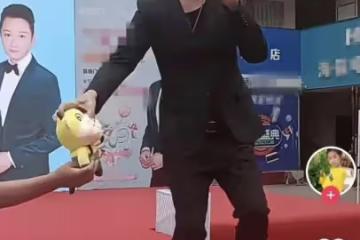 58歲陶大宇縣城跑商演台型足，網友不禁感慨：竟落魄至此