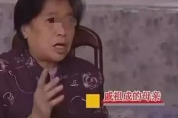 婆婆給孫子穿舊衣服,兒媳:我要給孩子穿新衣服,我又不是養不起