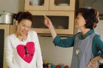 俺讓婆婆帶孫，她要操辦小叔婚事，孩子上初中婆婆來養老，俺蒙住