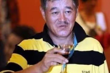 趙本山醉酒後亂承諾，改變了兩個女人的人生軌跡