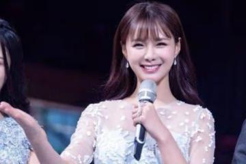 難怪杜海濤遲遲不娶沈夢辰,看到16年前模特選秀,我明白了一切