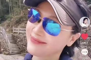 59歲王姬不顧疫情出遊！裝扮青春靚麗未戴口罩，偌大景區只有4人