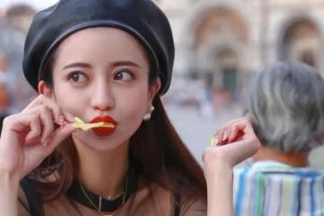 她是日本第一女公關，年薪2億，卻滴酒不沾，憑啥稱霸日本夜場？