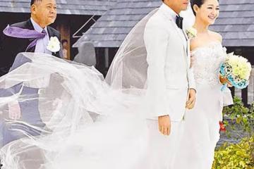 張朝陽也吃大s離婚瓜,曾偷拍婚禮被汪小菲罵,稱已道歉不再直播