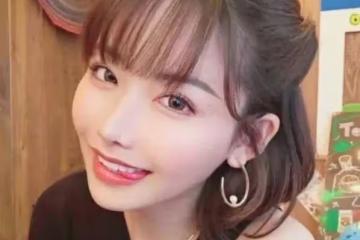 性感百變的人造無冕之王—Eimi