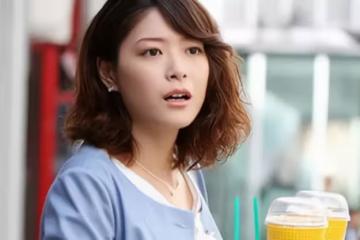 妻子住院，丈夫照顧倆孩子3天後崩潰：我嫌棄了7年的女人，太辛苦