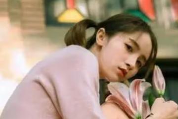 女友閨蜜是個綠茶婊,當我女友的面說我要睡她