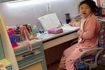 9歲童星得腎病綜合徵，深夜在家邊打針邊寫作業，曾與吳孟達合作