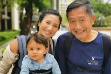 鄭佩佩女兒曬祖孫三代合影，1歲寶寶大眼呆萌，像極了非洲老爸