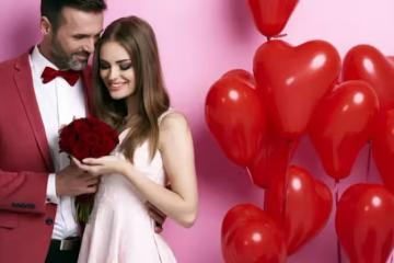 我和妻子剛剛結婚一個月,但是她總愛躲在衛生間裡洗澡