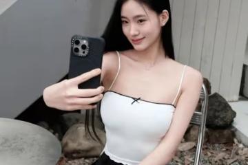 小S二女兒Lily性感照惹爭議,星二代穿衣風格該有界限嗎?