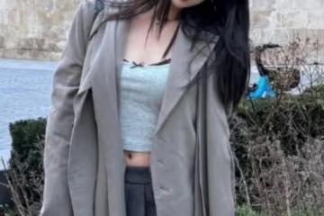 汪峰女兒小蘋果近照曝光，風格大變！網友：從高級美淪為普通美？