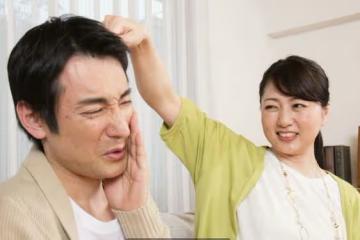 鳳凰男提出離婚：我父母辛苦一輩子存款都沒有，我不能不管