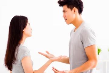 「去玩玩而已，憑啥要離婚？」男人：跟男閨蜜旅遊半個月還有理？