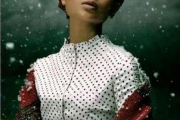 從江西「醜女」到國際名模,長相不佳卻嫁法國貴族,如今身價過億