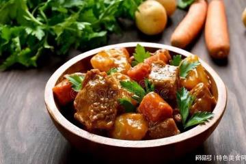 肉質鮮嫩,口感豐富的牛肉炒土豆的製作方法