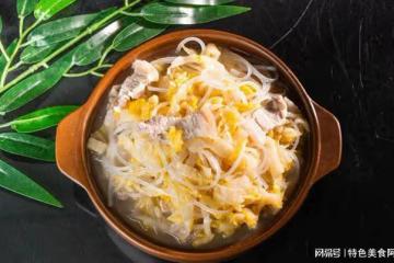 清爽鮮美,營養滋補的白菜豆腐燉粉條