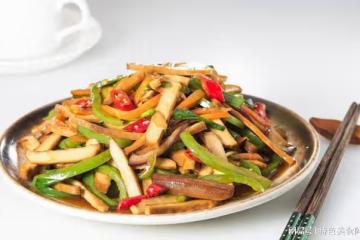 韭菜炒香乾，清香味美的家常佳肴