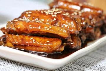 美味至極：香甜可樂雞翅的製作方法