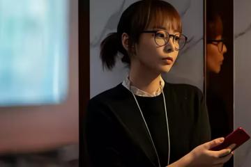 「你在家嗎」女人回復完閨蜜信息，用丈夫手機給閨蜜發「你來吧」