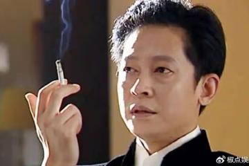 王志文有多牛？談了7任女友，最後娶蘭博基尼總裁，和兒子像爺孫