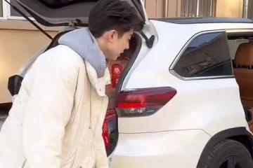 遼寧：男子為女友選擇去娘家定居，臨別時父母很心酸，為啥那麼難