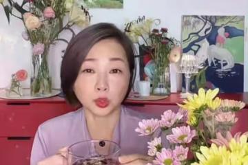 簡約!知名港星拍片教網友煲湯而使家中曝光,布置簡單但不失溫馨