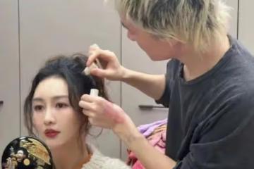 未婚生子、自己掏錢坐月子，產後一個月復出賺錢，網友：王鷗當媽太拼