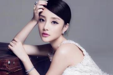 李小璐霸氣回懟網友，力挺甜馨：為母則剛，護女心切！