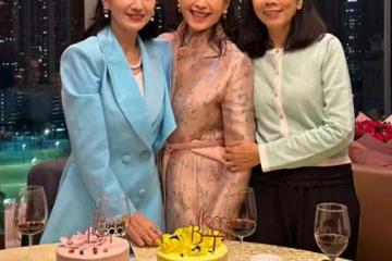 趙雅芝曬70歲生日照，終於肯坦然接受衰老了，沒美顏皺紋這麼真實