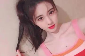 鞠婧禕曬出春日照,「蜜桃唇」粉美惹人愛,是甜甜的小公主無疑了